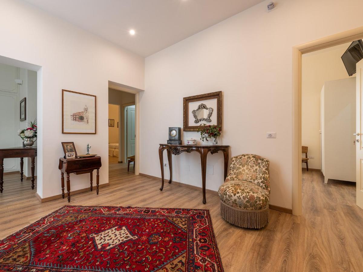 B&B Palazzo Merello Cagliari Eksteriør billede