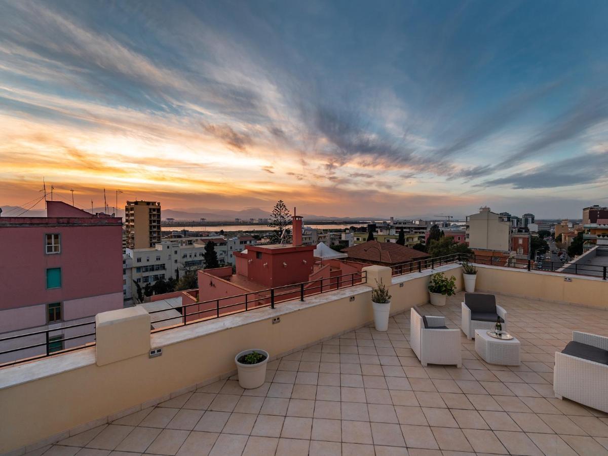 B&B Palazzo Merello Cagliari Eksteriør billede