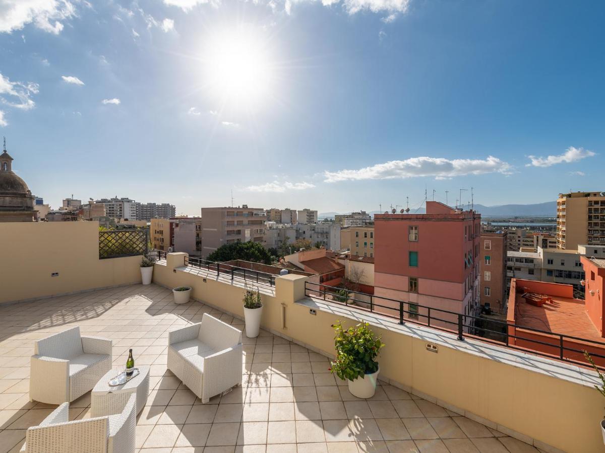 B&B Palazzo Merello Cagliari Eksteriør billede