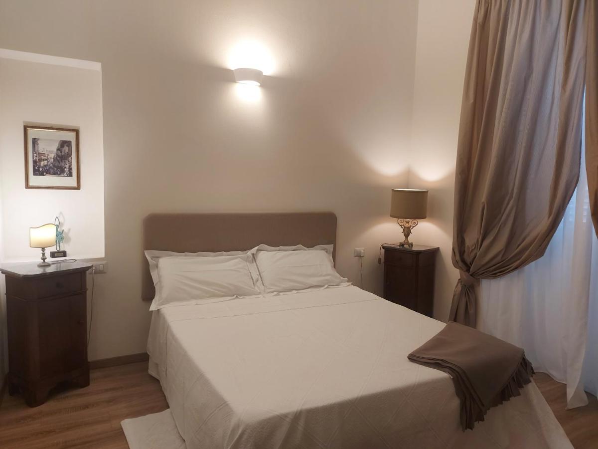 B&B Palazzo Merello Cagliari Eksteriør billede